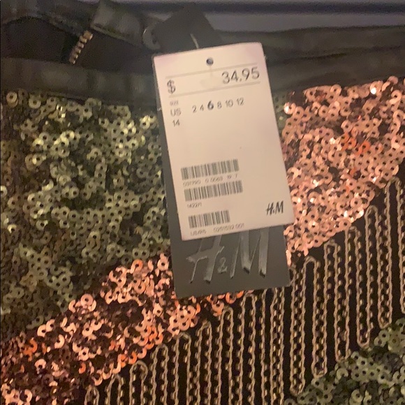 Skirt - Picture 4 of 4